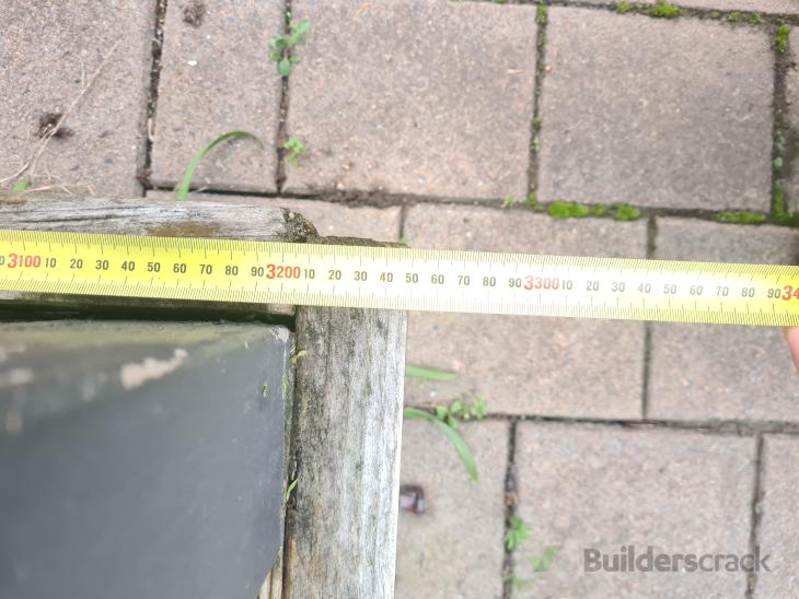 Remove and replace deck timber (#1126424) | Builderscrack