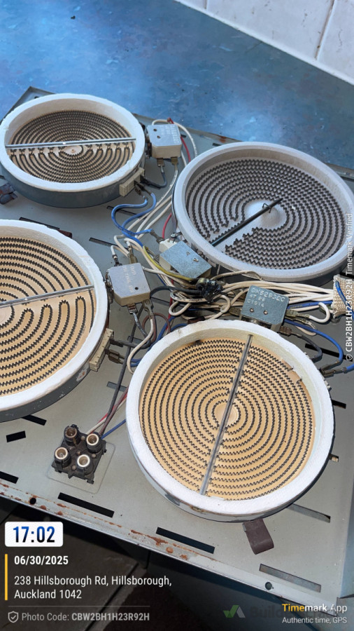 We repair smooth top hob infrared or induction.