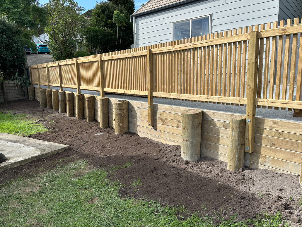 Finished retaining wall