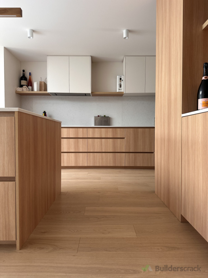 Veneer kitchen in architectural home. Mt. Eden, Auckland