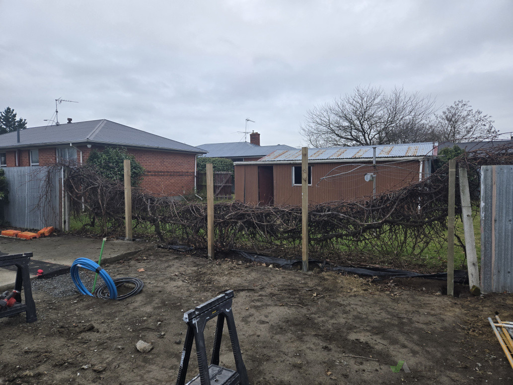 Adding to existing fence.