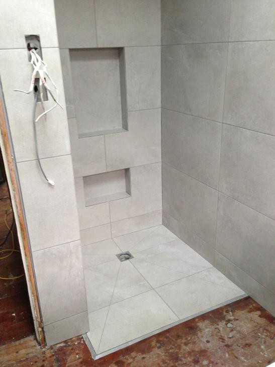 Funky Custom Batroom - Kelburn