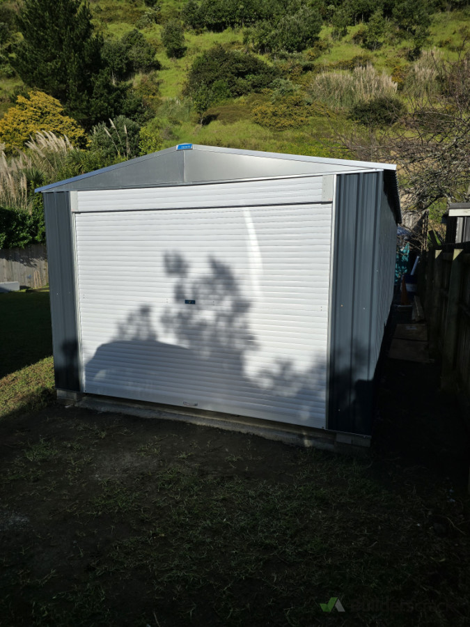 Assemble Steelmates Garage