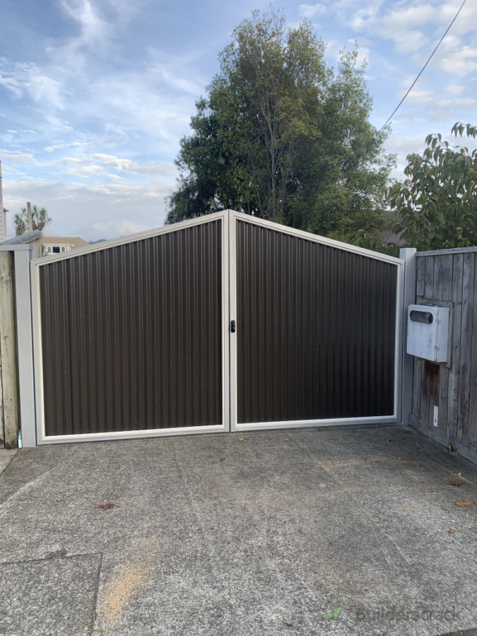 Gate Reclad / refurbish