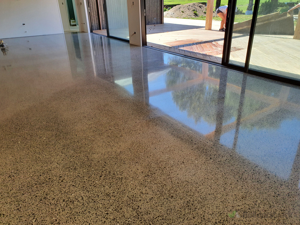 Medium Grind N Polish.