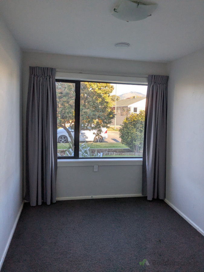 Basic Blockout Curtain 3