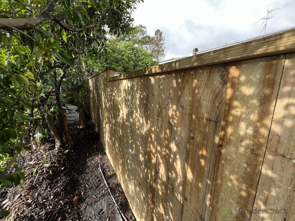Custom design fencing