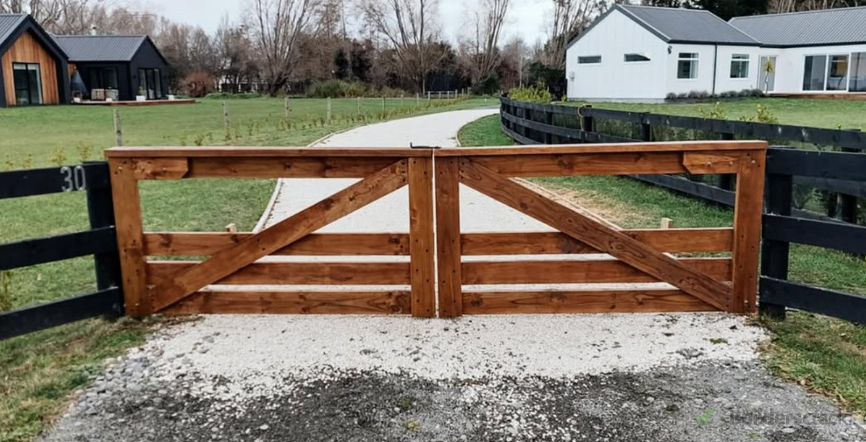 Ranch Style Driveway Gates