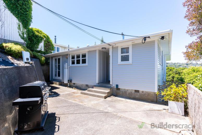 Front Yard Decking/Paving (#1142361) | Builderscrack