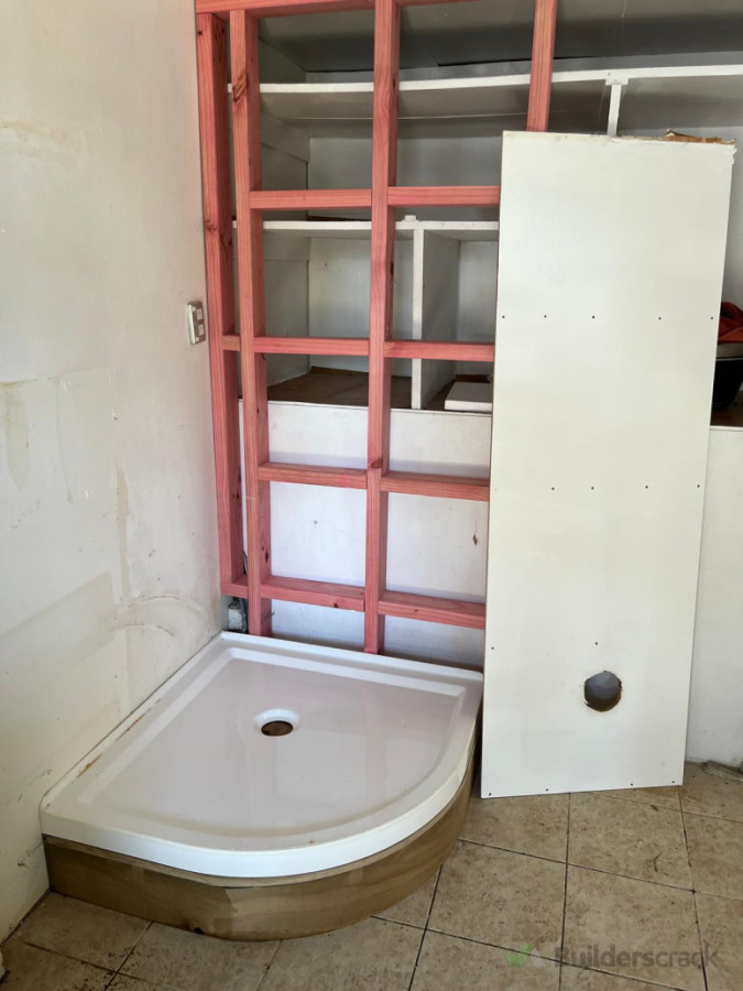 Shower tray installation