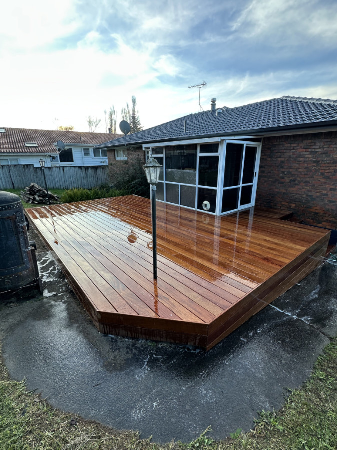 Deck renovation using camo system (hidden screws)