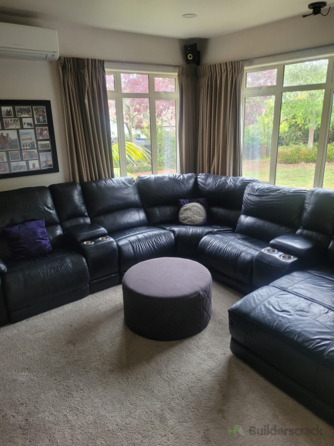 Regular clean in Greenhithe