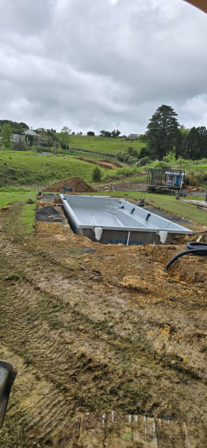 Swimming Pool in place ready for backfill