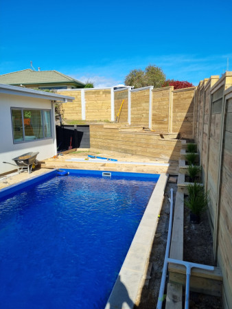 retaining complete fence built