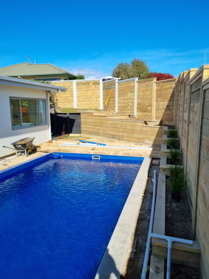 retaining complete fence built