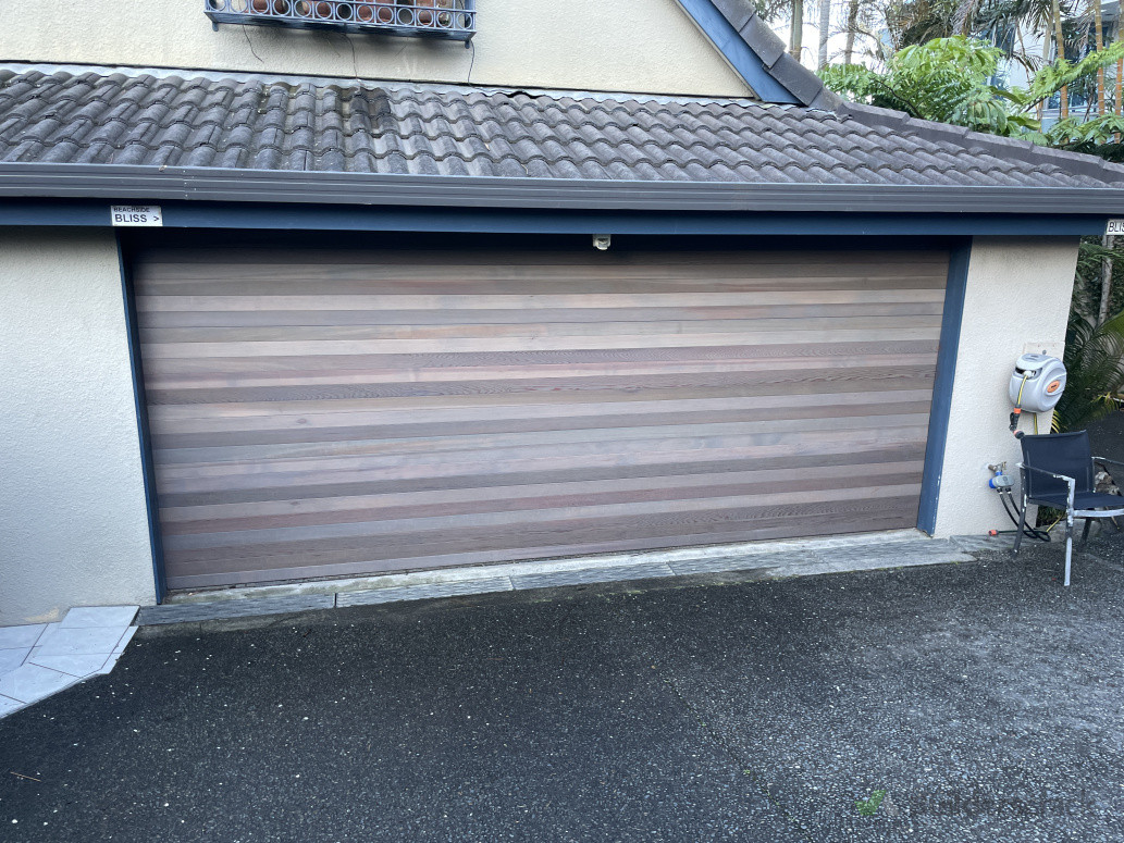 A recent Cedar door in Castor bay