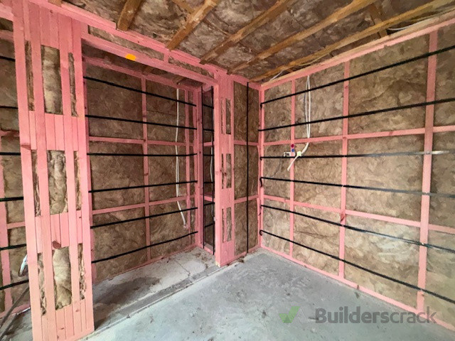 Renovation - Internal walls (acoustic) insulation