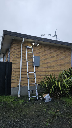 New replacement light fitted