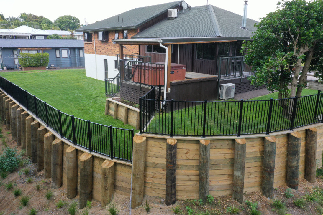 Full Service - engineering, wall, fencing, bank stabilisation, planting and hydroseeding, deck pile stabilisation