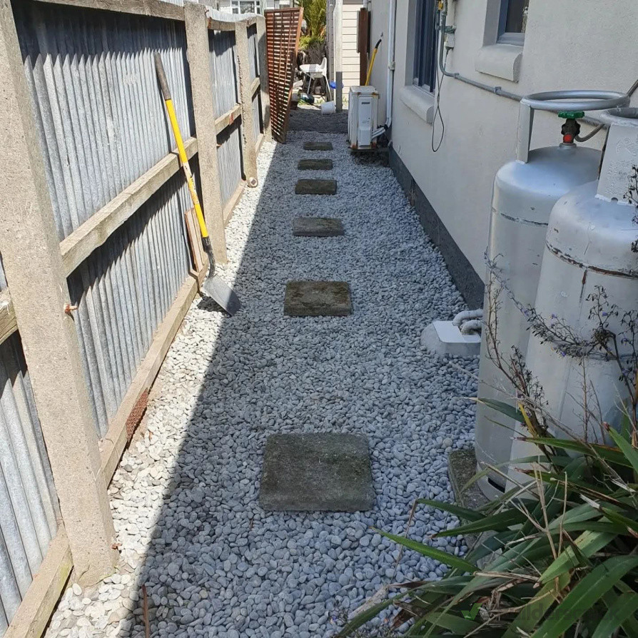 We pride ourselves in finishing the jobs well as if it were our own property