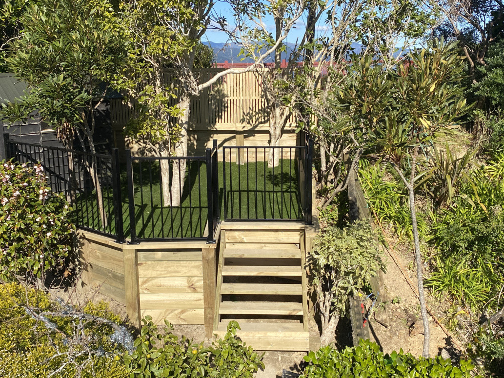 Artificial turf dog run