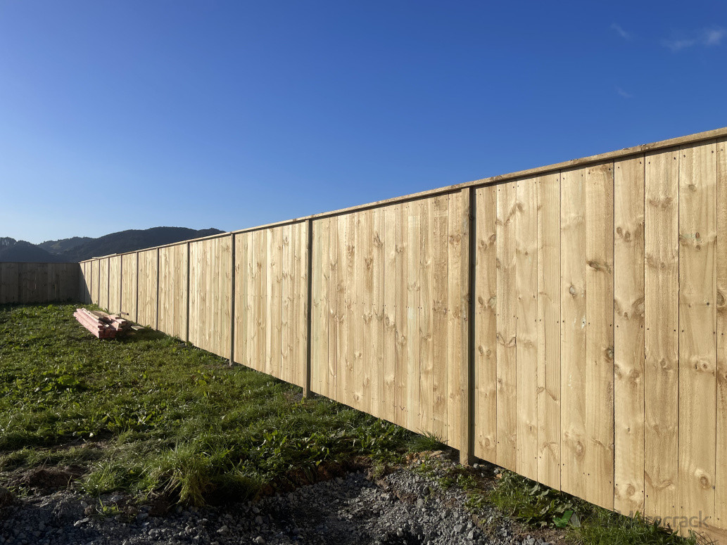 1.8m standard style fence