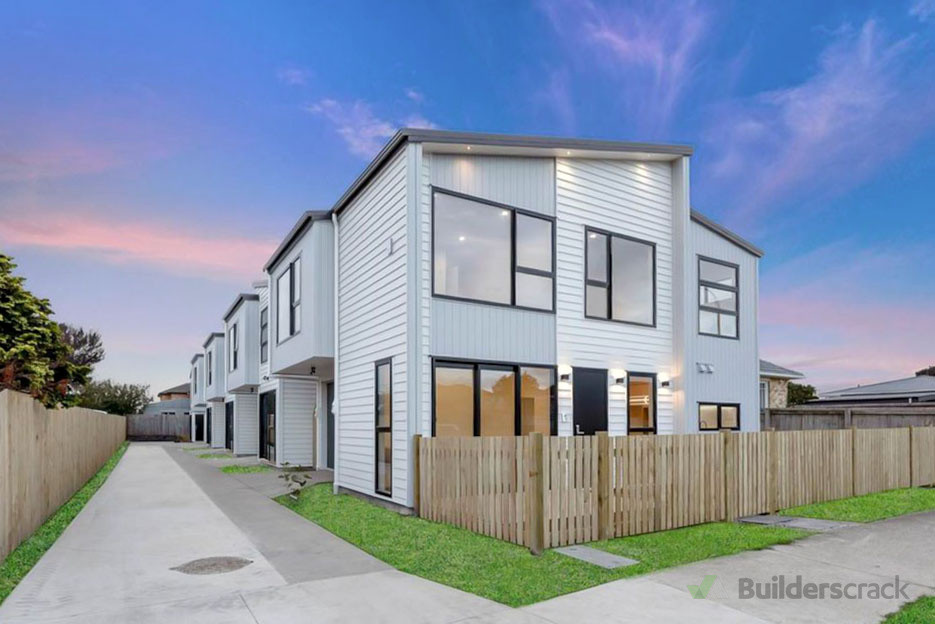 Modern townhouse development in Auckland – full construction and handover