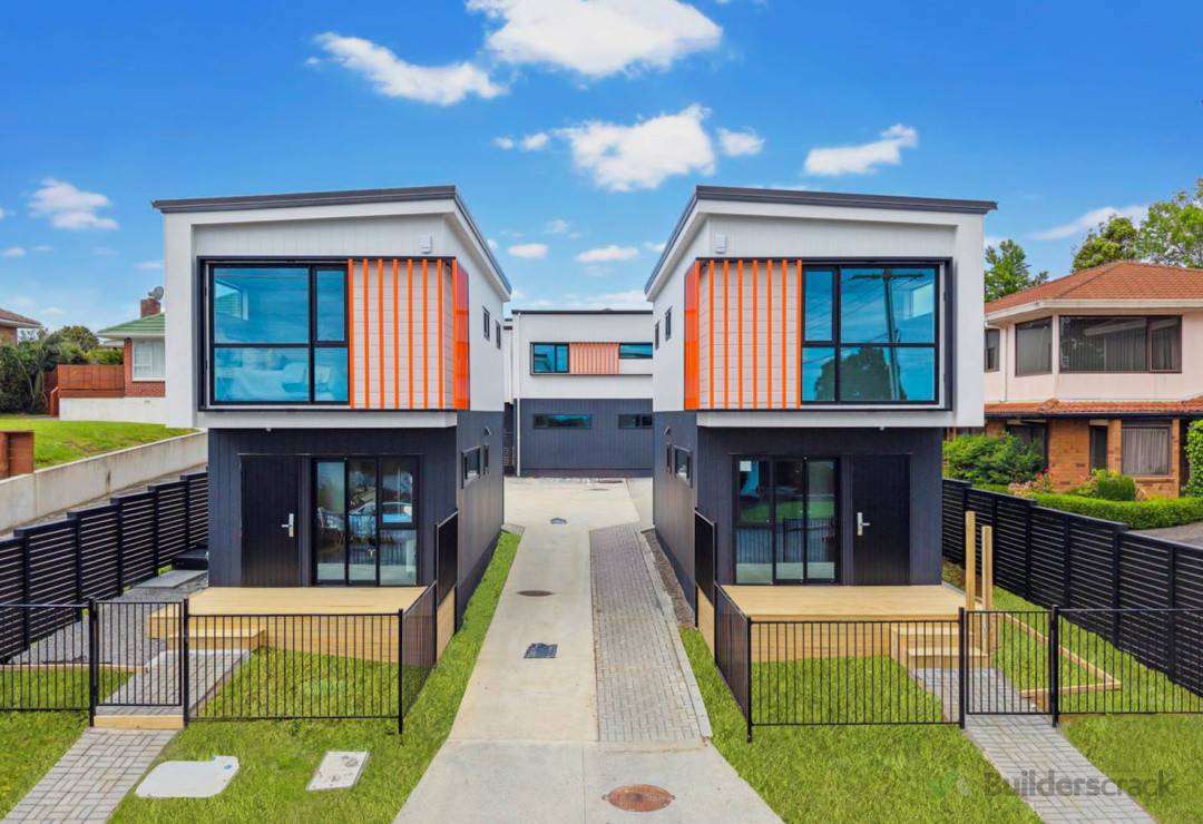 Six-unit modern housing development in Auckland – complete build from foundation to completion