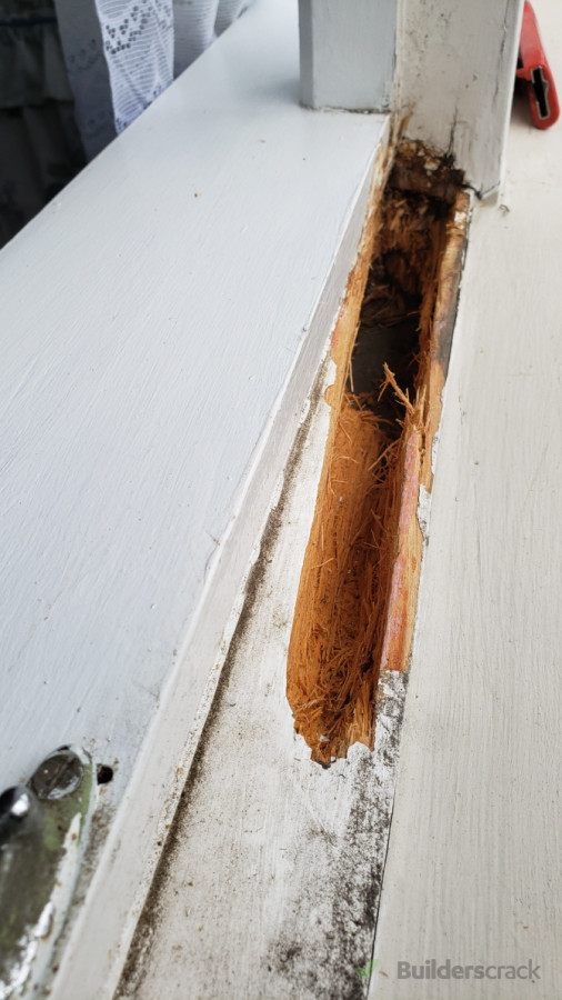 Epoxy repairs of rotten timber