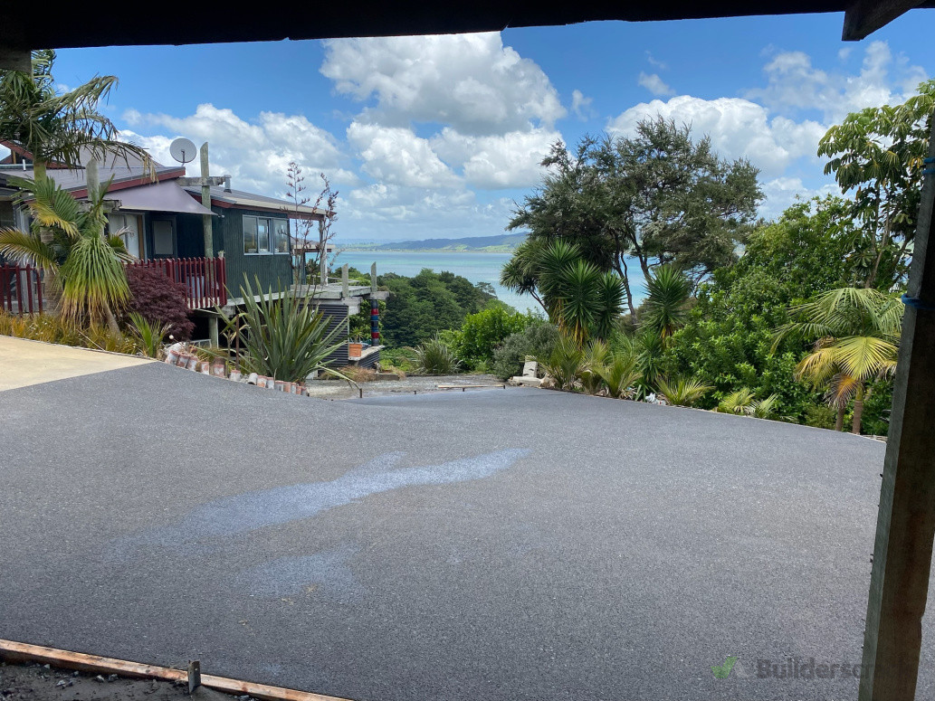 Exposed concrete driveway