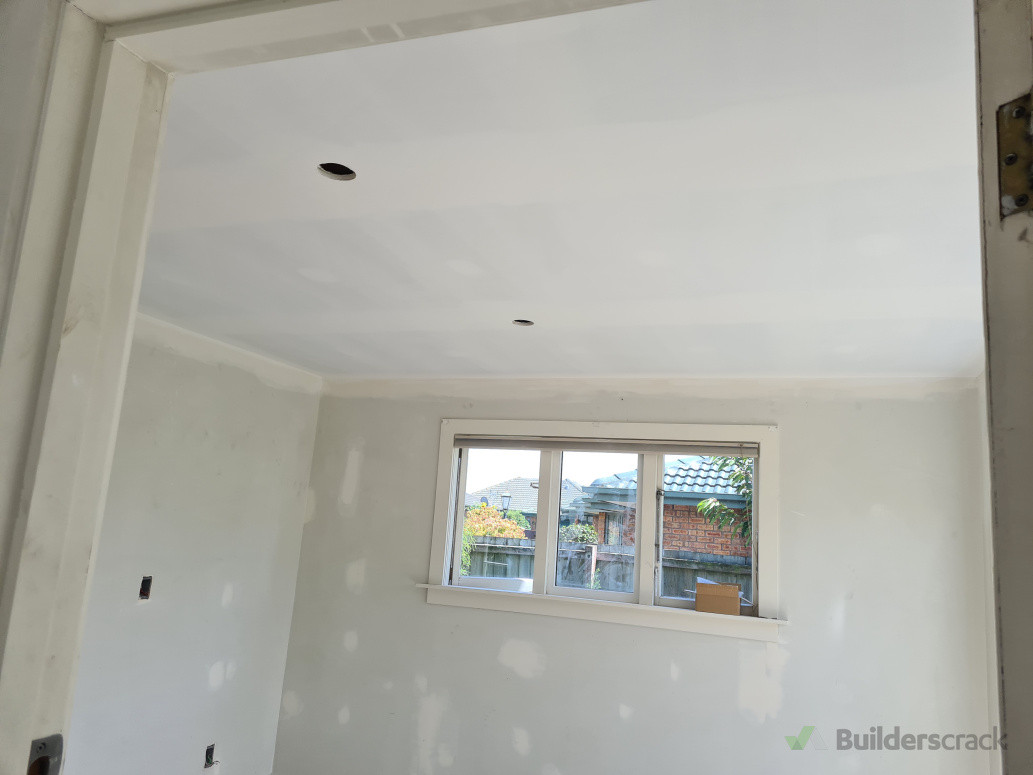 Painting and plastering decorating | Builderscrack