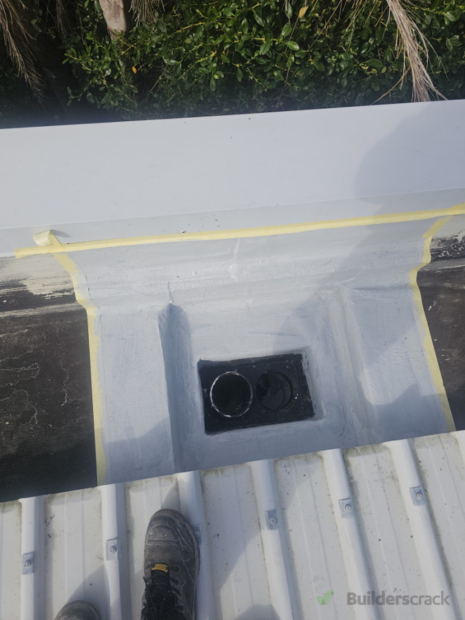 Silicone applied on a gutter @ whangaparoa