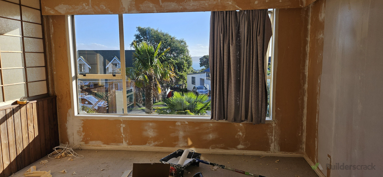 wallpaper removed and plastering living room