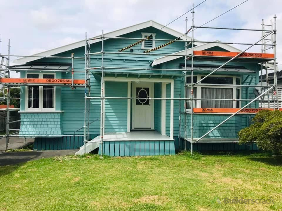 External paint in fun colour