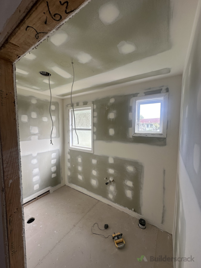 plastering sanded ready for paint