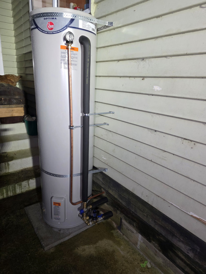 Rheem optima 180l vitourous enamel external relocation.