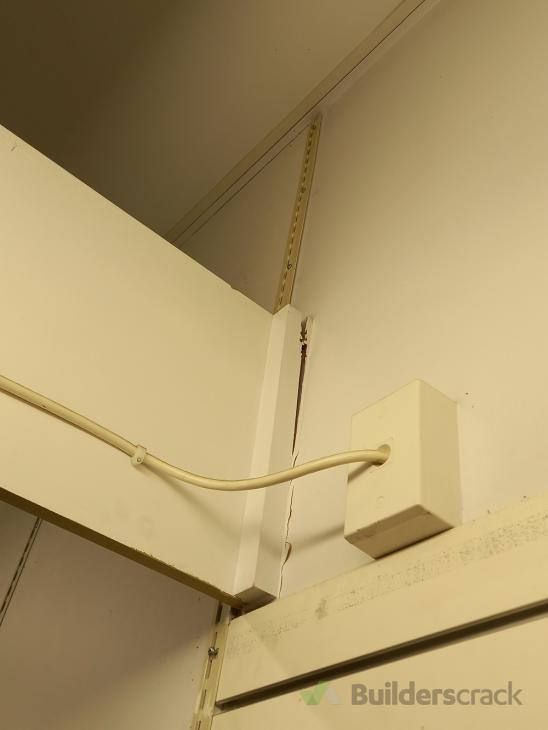 Internal Timber Fascia Repair - Retail Store (#1167132) | Builderscrack