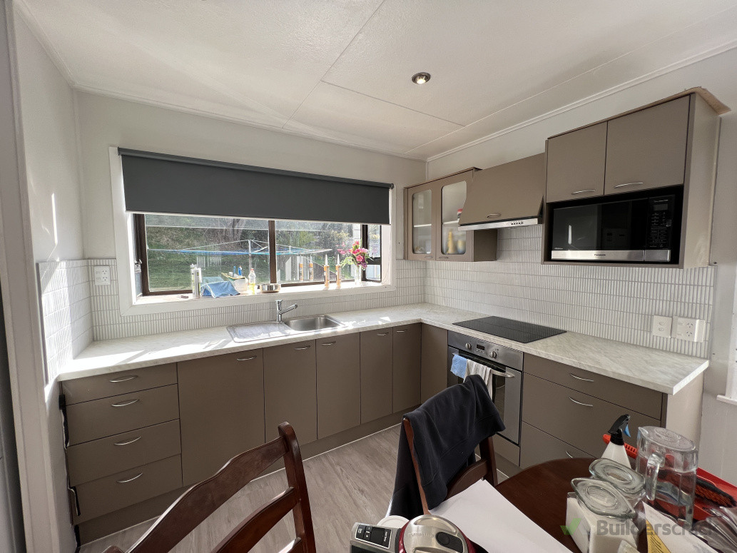 Mosaic kitchen splashback