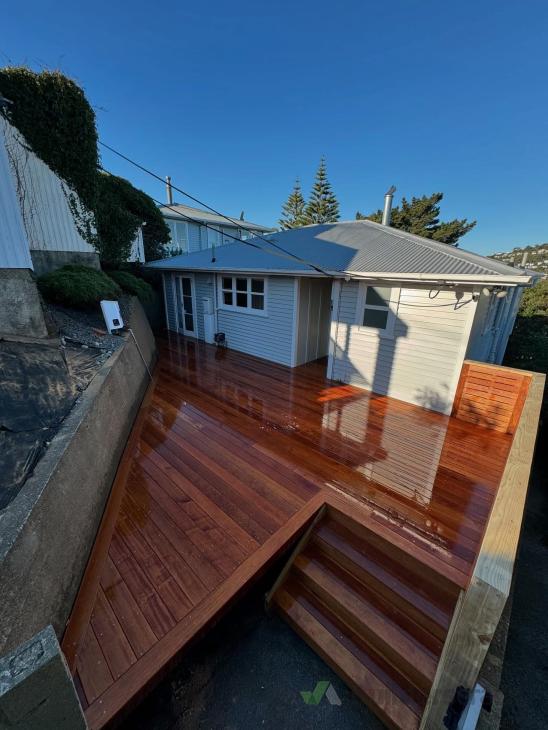 Front Yard Decking/Paving (#1142361) | Builderscrack