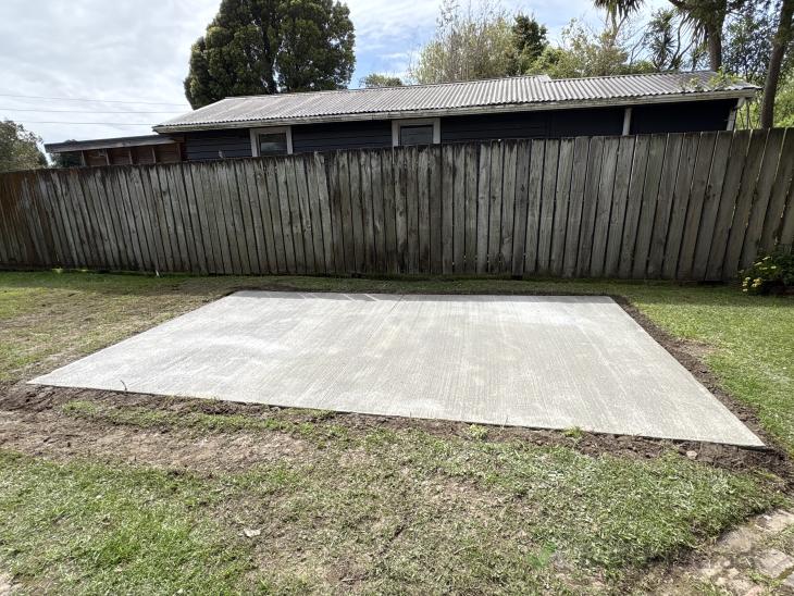 Concrete pad (#1160060) | Builderscrack