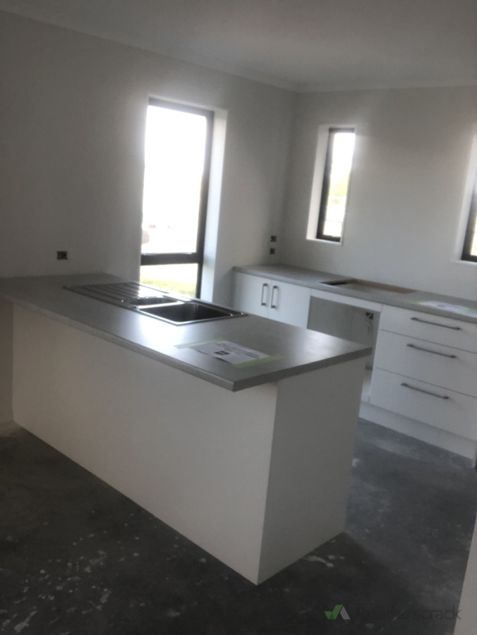 Small kitchen install