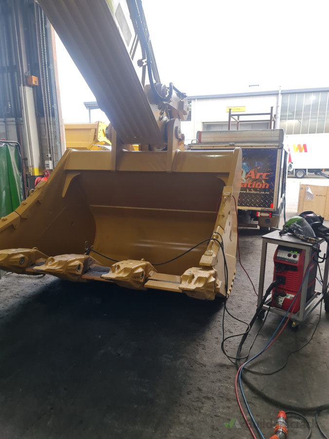 Digger Bucket - Cat Factory