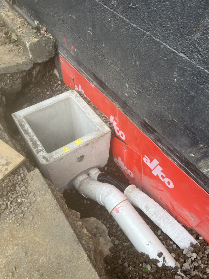 Cesspit Installation