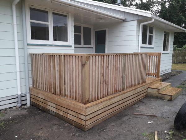 New Deck and Balustrade