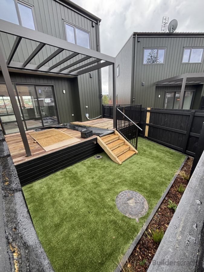 Astro turf,  decks, baseboard cladding service