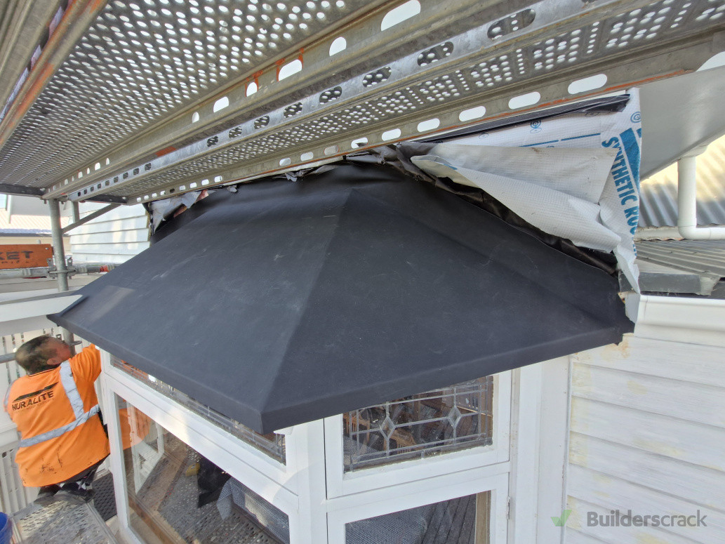 Small Butynol roof