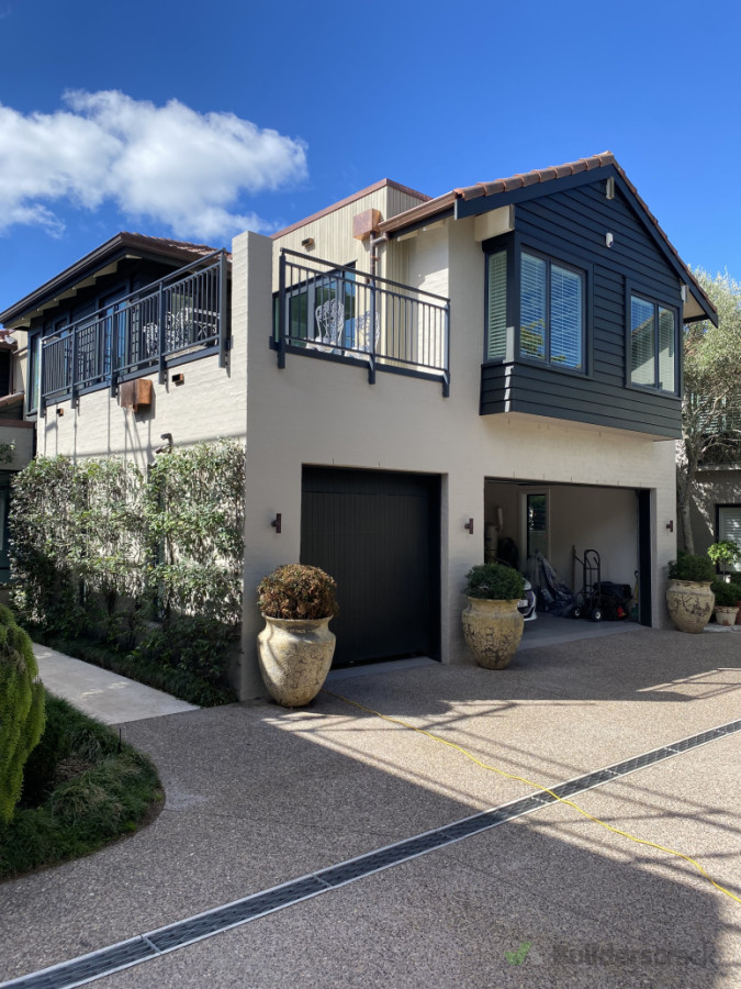 Full reclad (leaking building)
