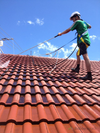Domestic Roof Wash