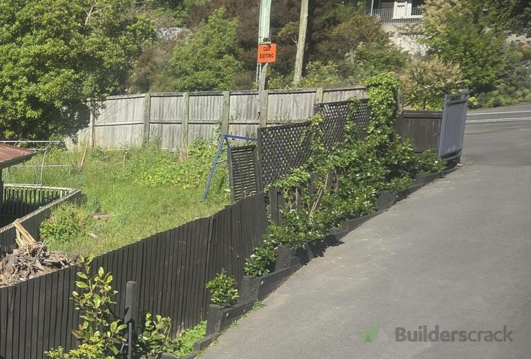 Timber pailing fence replacement (#1183460) | Builderscrack