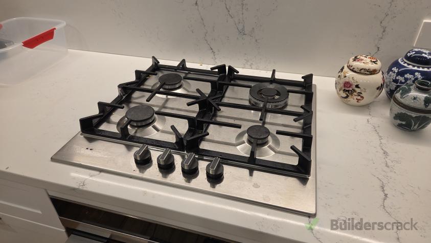 Remove gas hob and install induction cooktop (#1184295) | Builderscrack